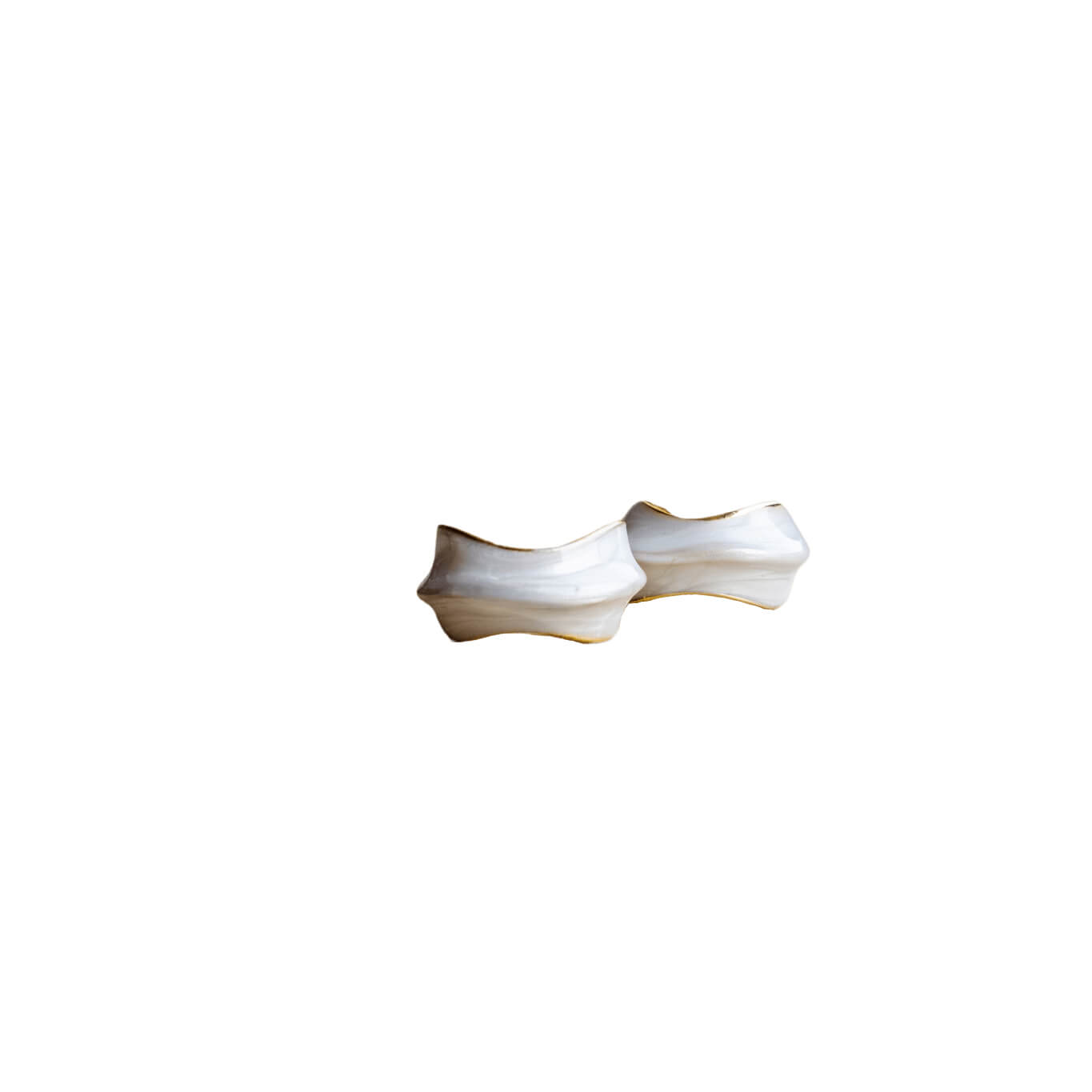 Creamy White Circle Earrings
