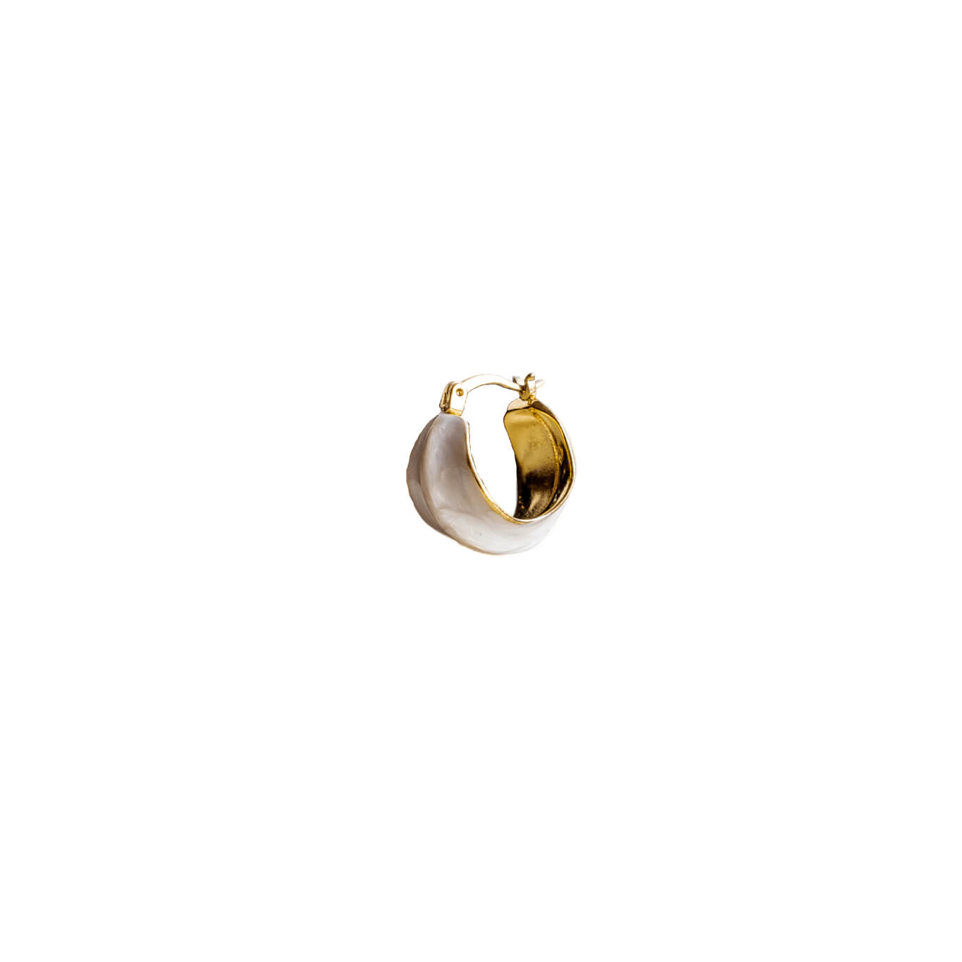 Creamy White Circle Earrings