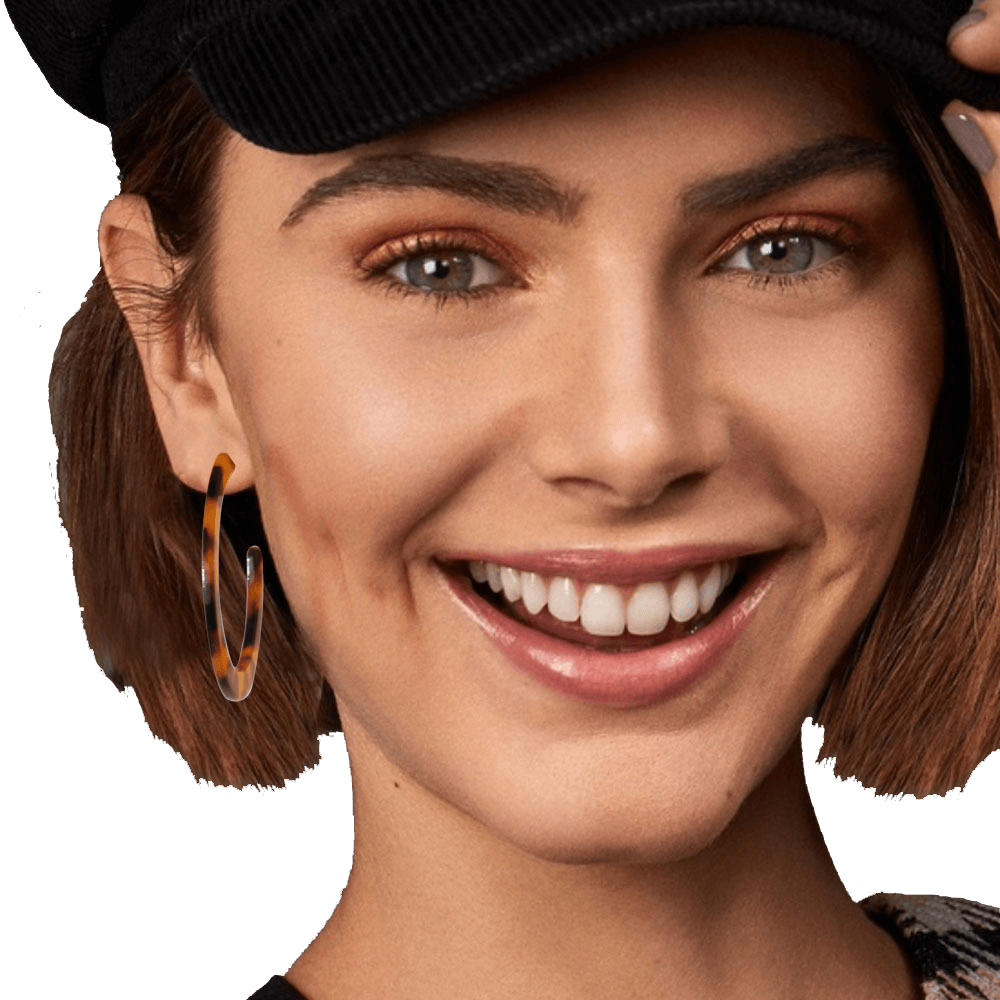 Minimalist C-Shaped Earrings