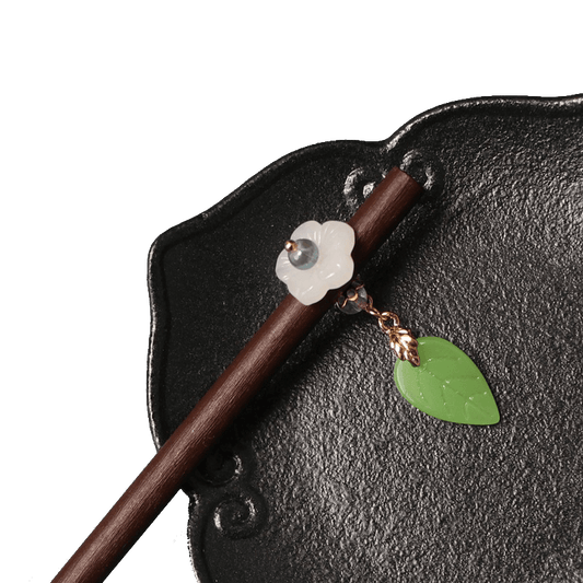 HUAZHUI - Little Flower Wood Hairpin With Pendant