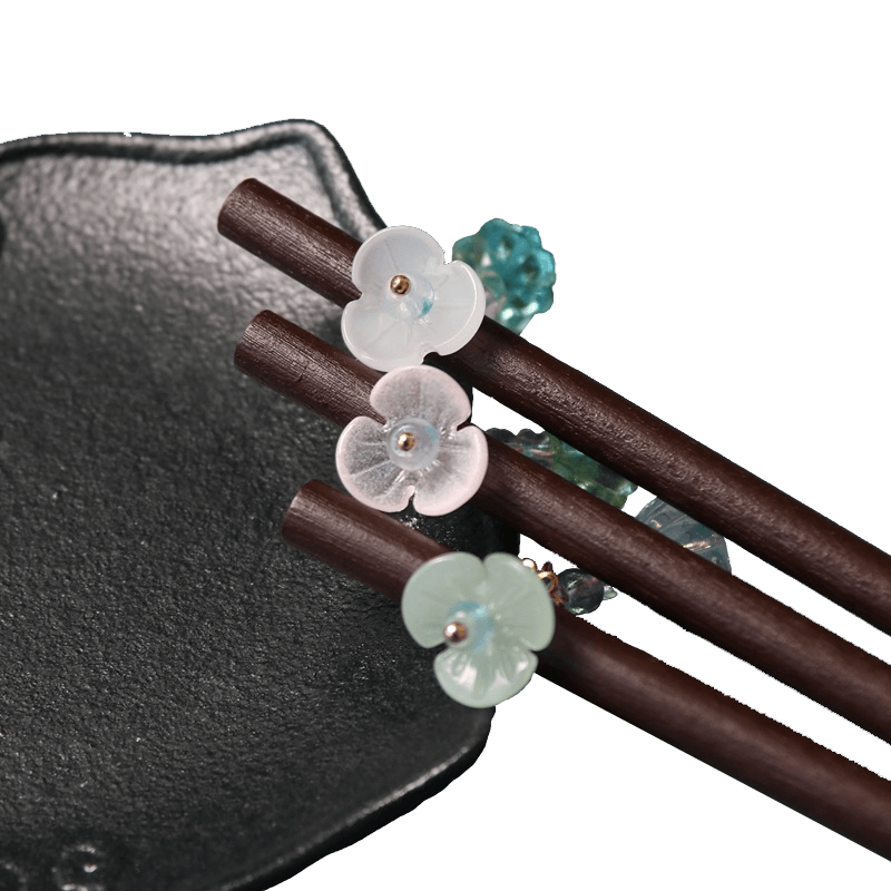 HUAZHUI - Little Flower Wood Hairpin With Pendant